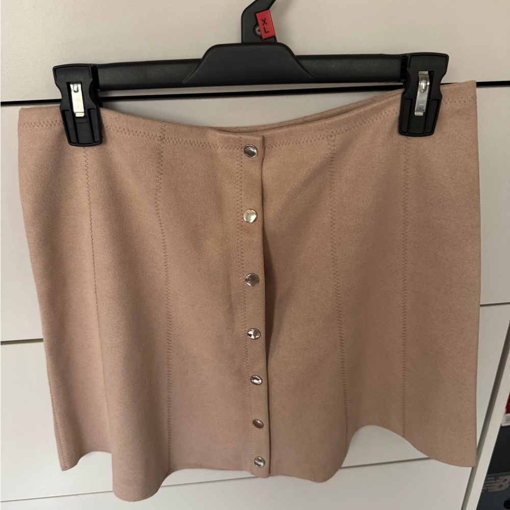 Elegant Tan Button-Front Skirt